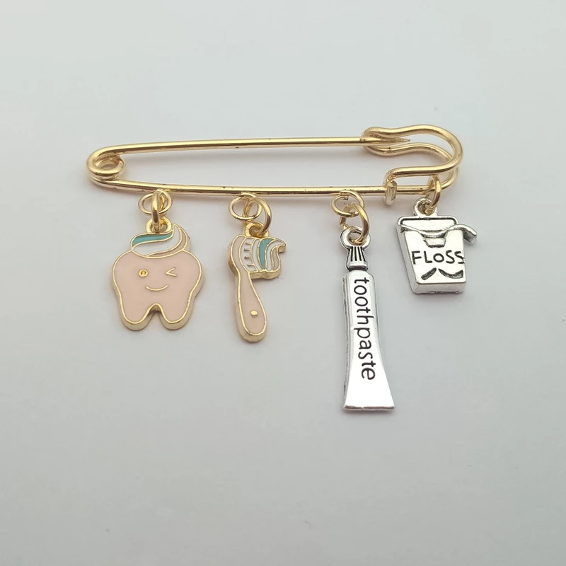 Nuevo cepillo de dientes de pasta de dientes de moda, broche de esmalte, ropa de dentista para hombres y mujeres, accesorios decorativos, joyería de dentista y enfermera