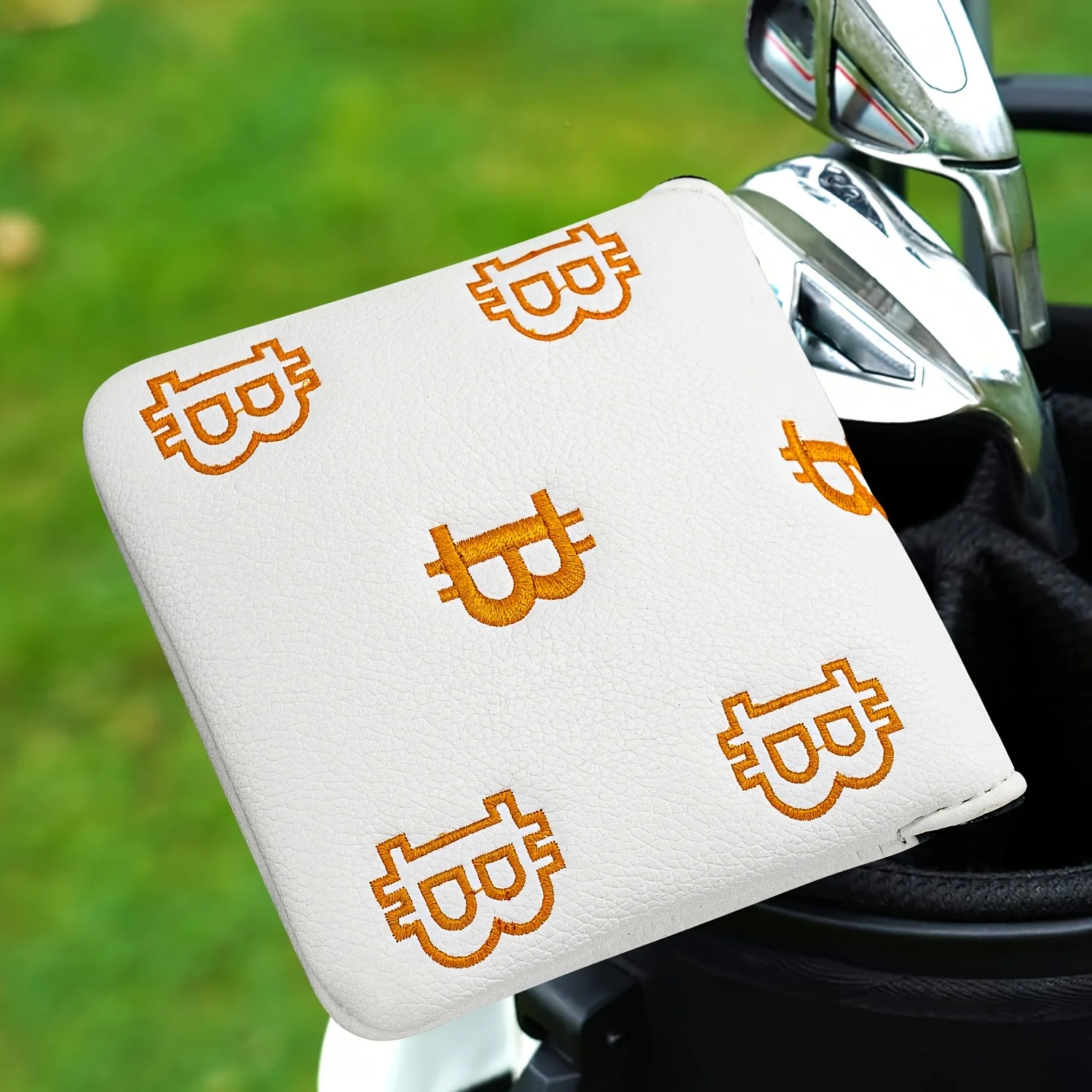 1pc Letter B Style Design Style Club Head Cover, Golf Putter Club Cover, Golf Mallet Putter Cover - PU with Advanced Embroidery image 4