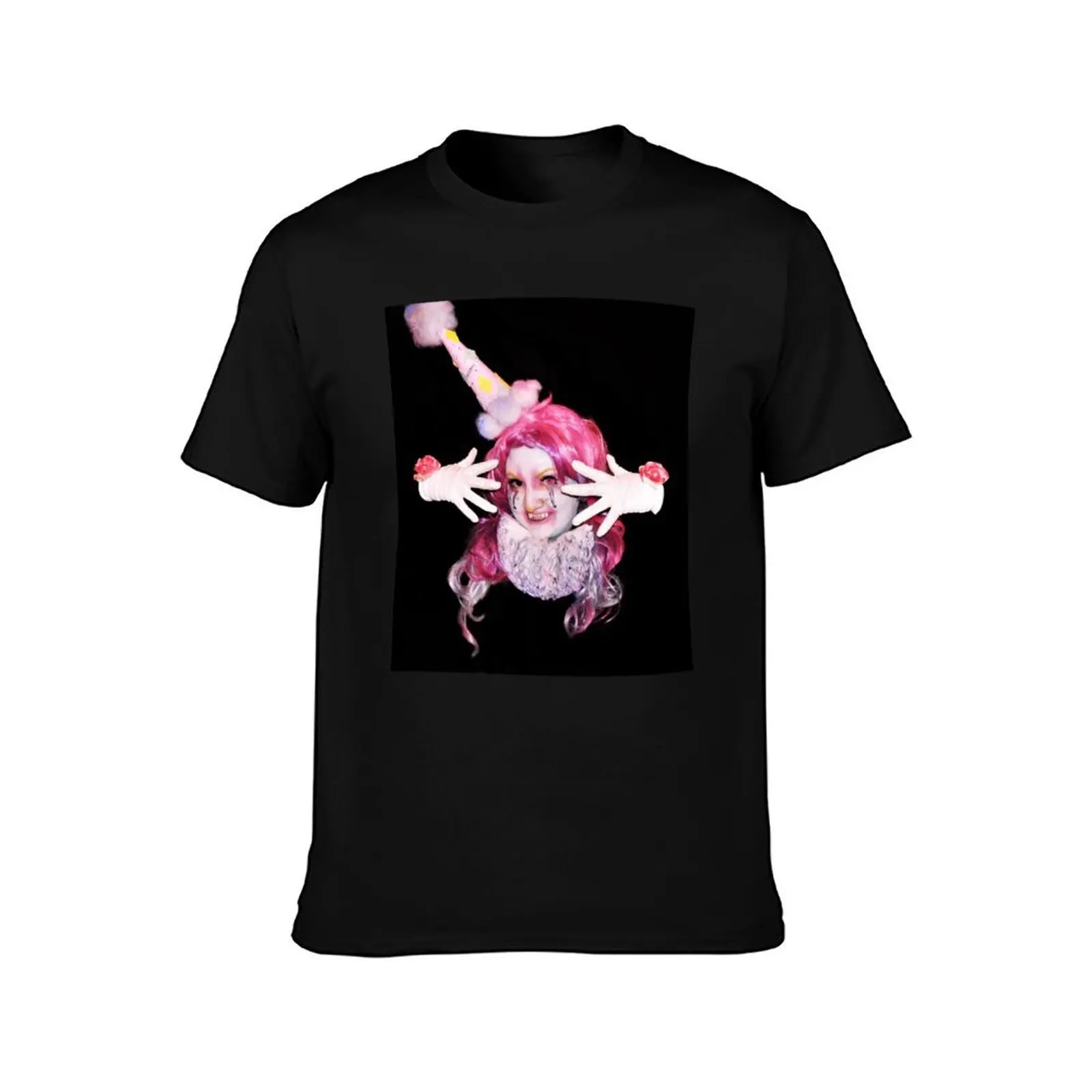 Bitsy the Circus Clown T-Shirt Simple Graphic Design T-Shirt