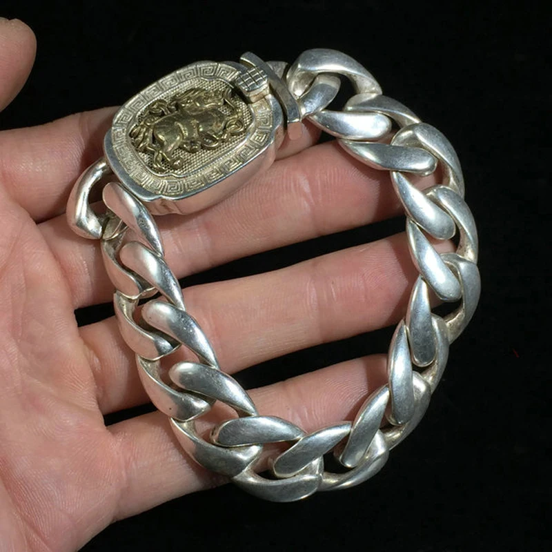 Exquisite Chinese Tibetan silver hand-hollowed Kirin amulet auspicious transshipment fashion bracelet overlord gift