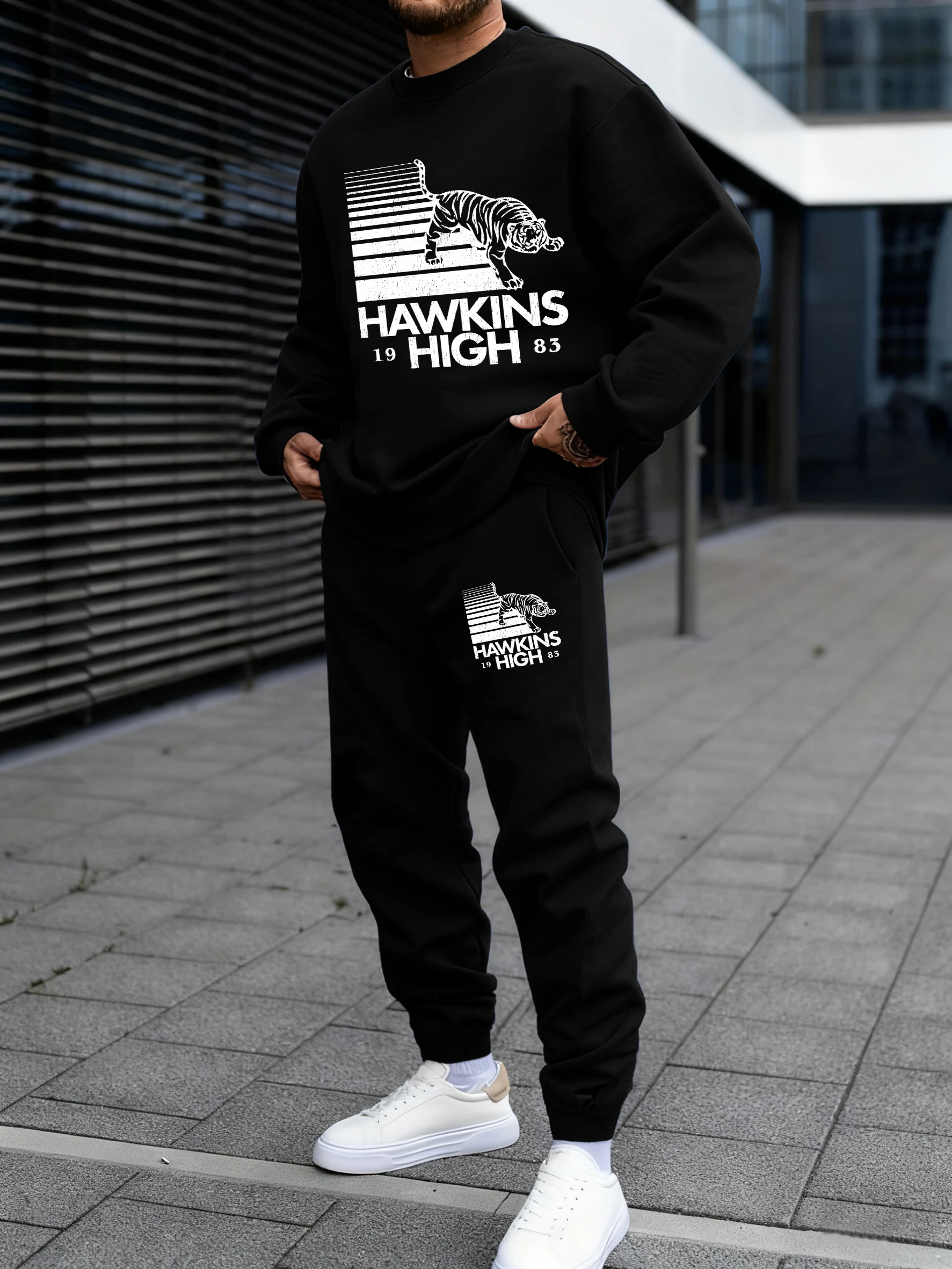 Hawkins 1983 High School Printing Herren Streetwear Vintage Trainingsanzug Lose Fleece-Basics Hose Unisex Herbst Mode-Anzüge