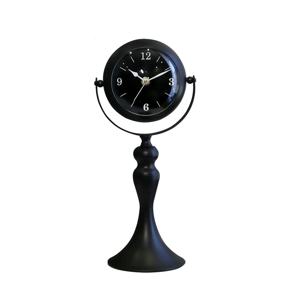 Silent Wrought Iron Table Clock Light Luxury Living Room Entrance Decoration Desk Clock for Home Decor