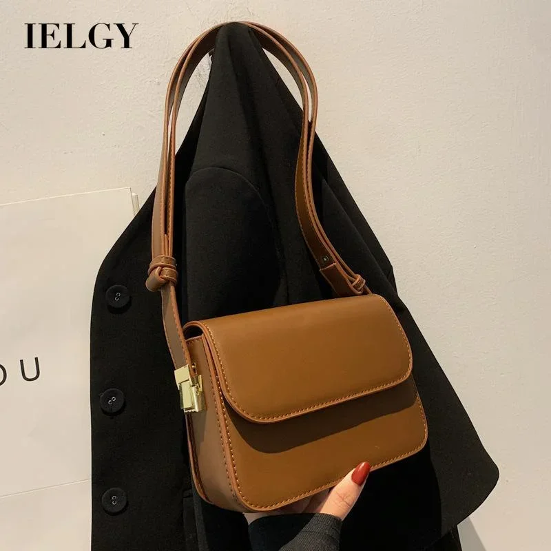 IELGY design shoulder strap fashionable and popular messenger all-match small square bag