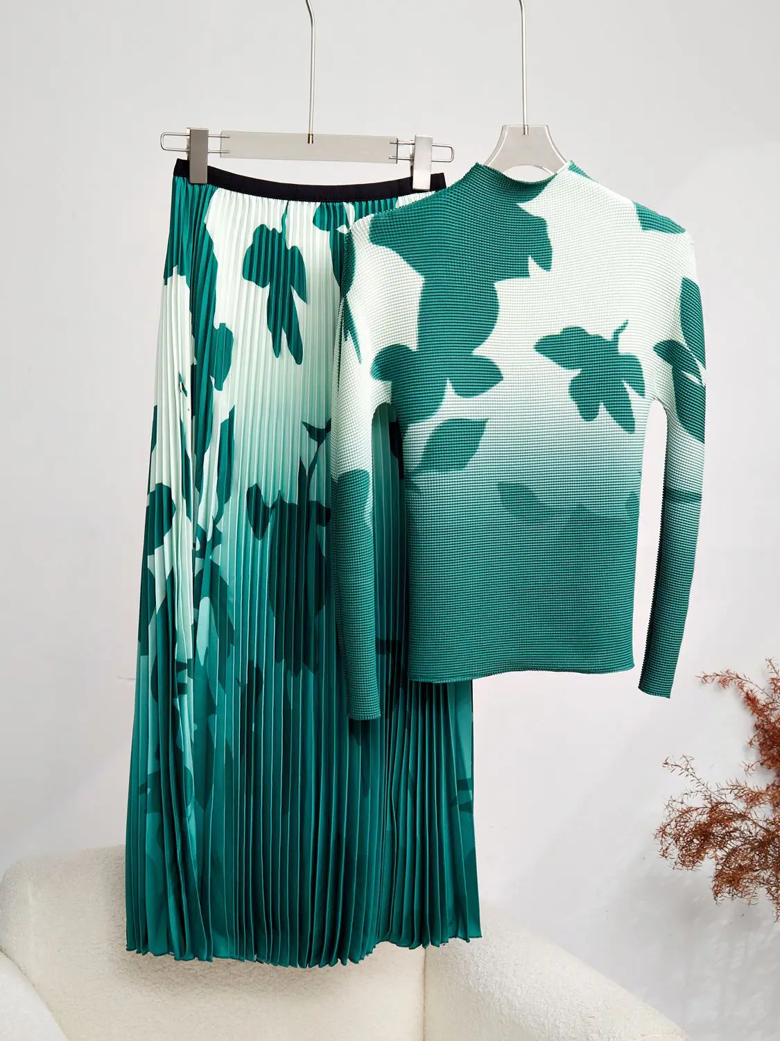 

Fashion Casual Suit Women's Two-piece Autumn Overskirt Women's Set