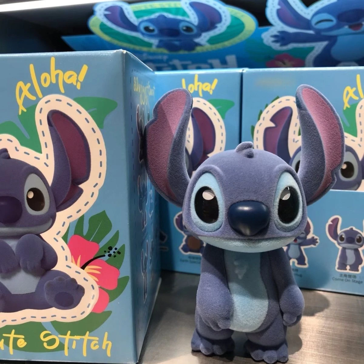 MINISO Disney Stitch แปลกน่ารัก Series กล่องตาบอด Mystery Box Stitch Action Figure ตกแต่งเครื่องประดับ Surprise กระเป๋าคริสต์มาสของขวัญ