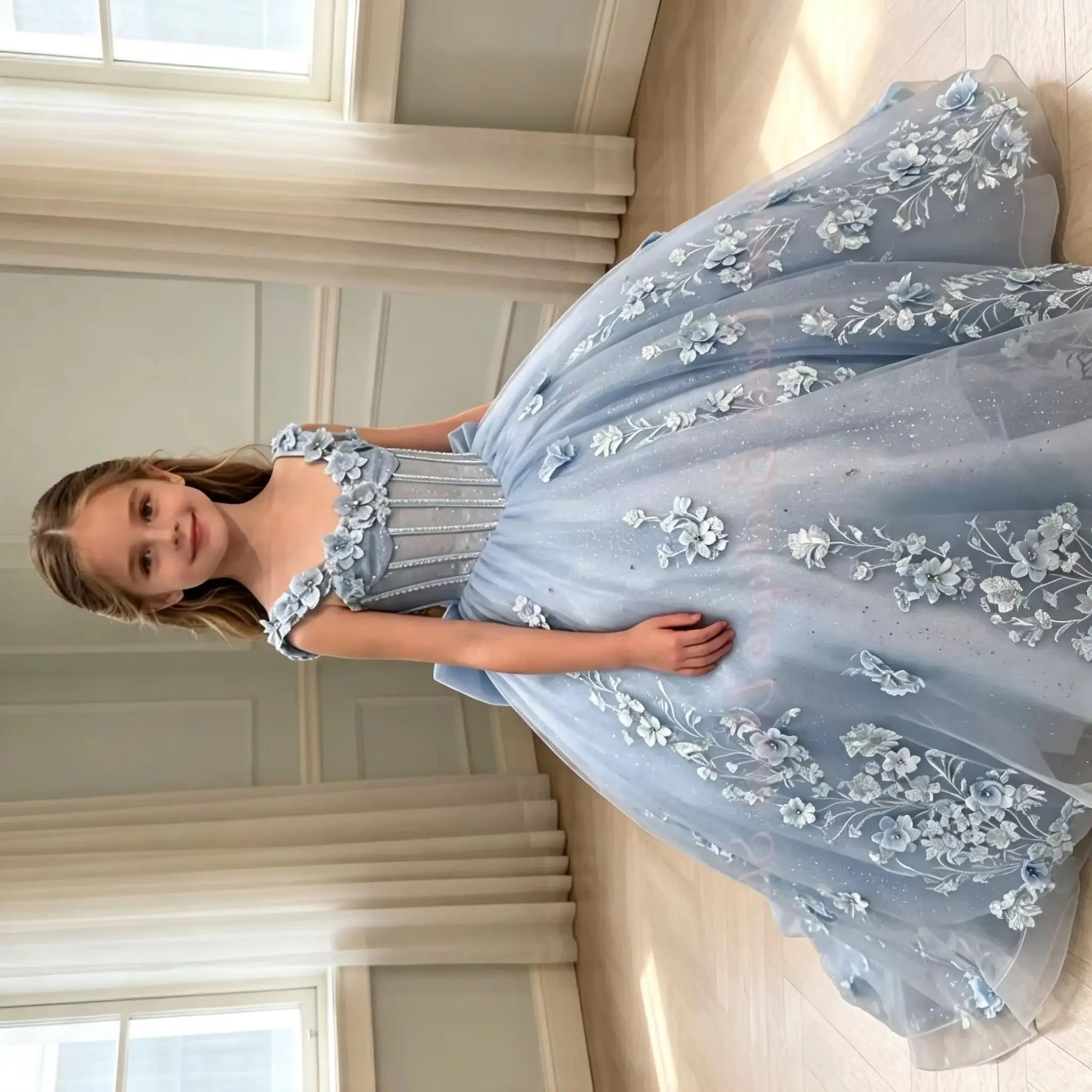 Sky Blue Flower Girl Dress for Wedding Puffy Sleeveless Lace Elegant Kids Birthday Party Mini Quinceañera Ball Gown Customized