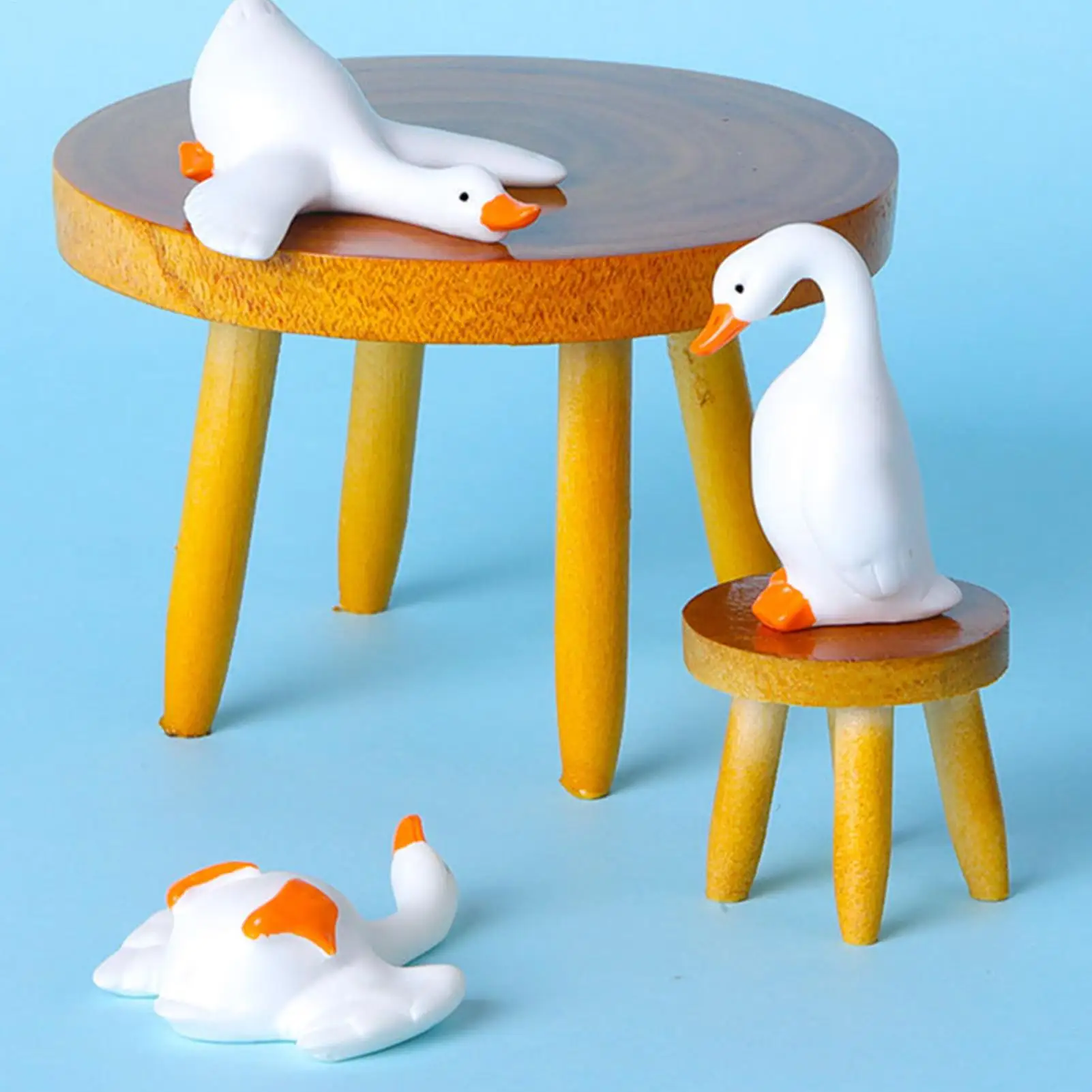 Dashboard Figurines 6 Pieces Animal Geese Figurine Ornament Desktop Fun white goose ornament toy for SUV Interior Office Trip