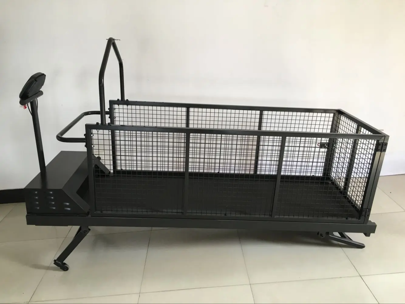 

Wholesale Dog Treadmill - Mesh Front & Rear Lift, Customizable for Large Dogs