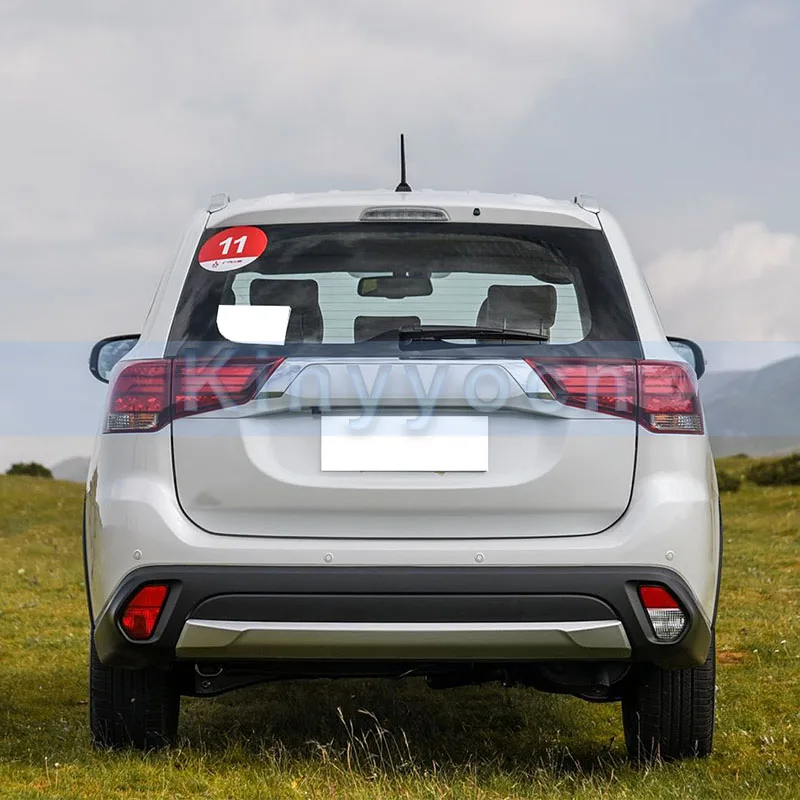 الكروم أو الأسود الخلفي ترخيص الذيل الباب الكسوة لميتسوبيشي أوتلاندر 2016 2017 2018 2019 2020 2021 #6