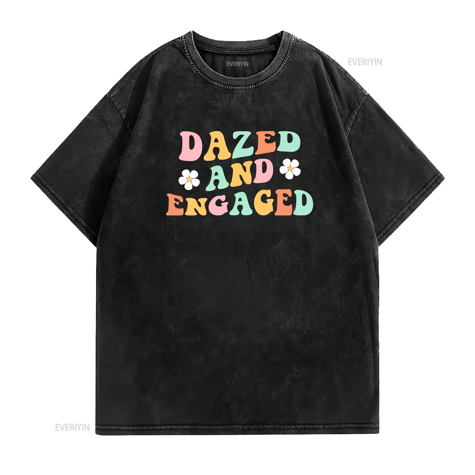 Retro Groovy Dazed And Engaged Daisy Print Bachelorette Party Casual T Shirt vintage Washed fashion Breathable Slightly