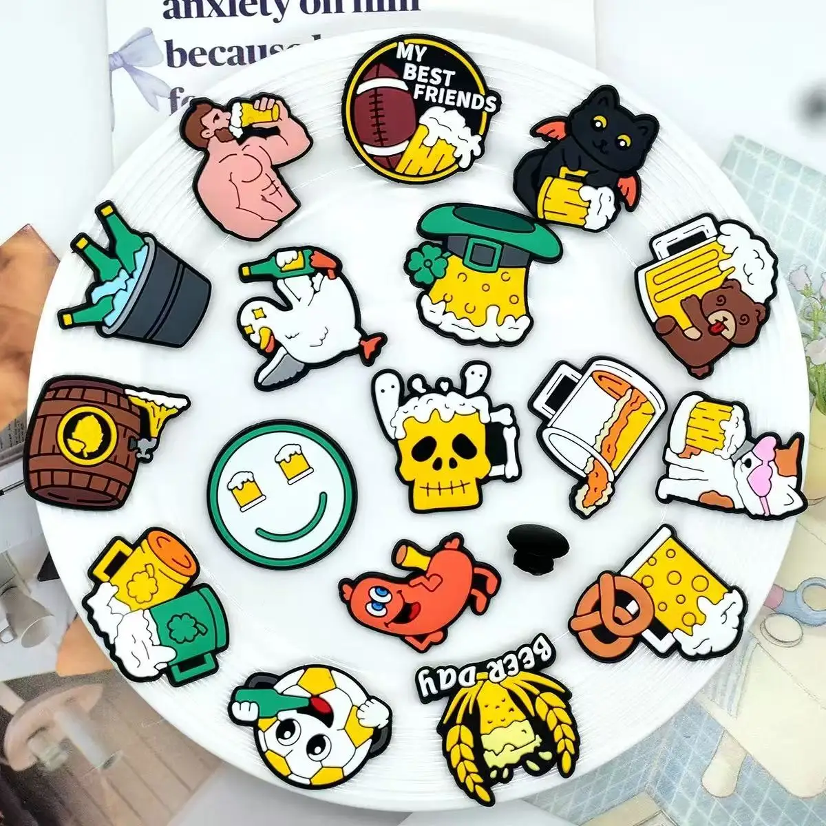 12-100 Mixed Beer Series Shoe Charms Set, Cute Animal & Beer Cup Design PVC Shoe Decorations, Removable Charms for Clogs Sandals