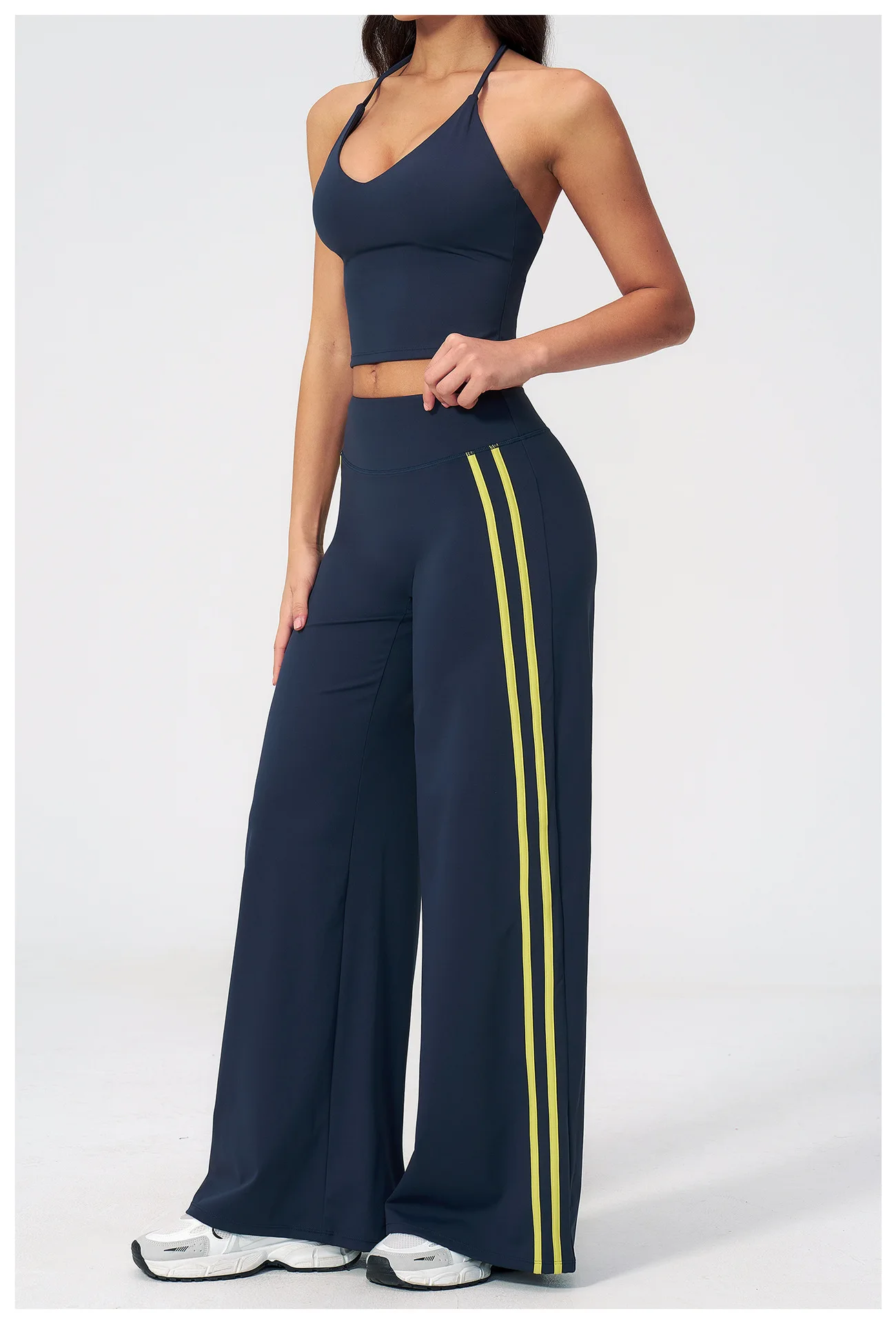 Size chart and fit details