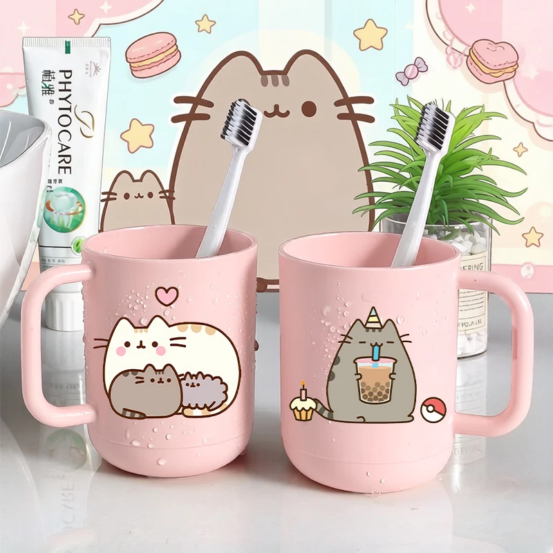 

Cute Pusheens Toothbrush Cups Woman Kawaii Popular Anime Household Plastic Drinkware Bathroom Mouthwash Kid Girl's Water Bottles