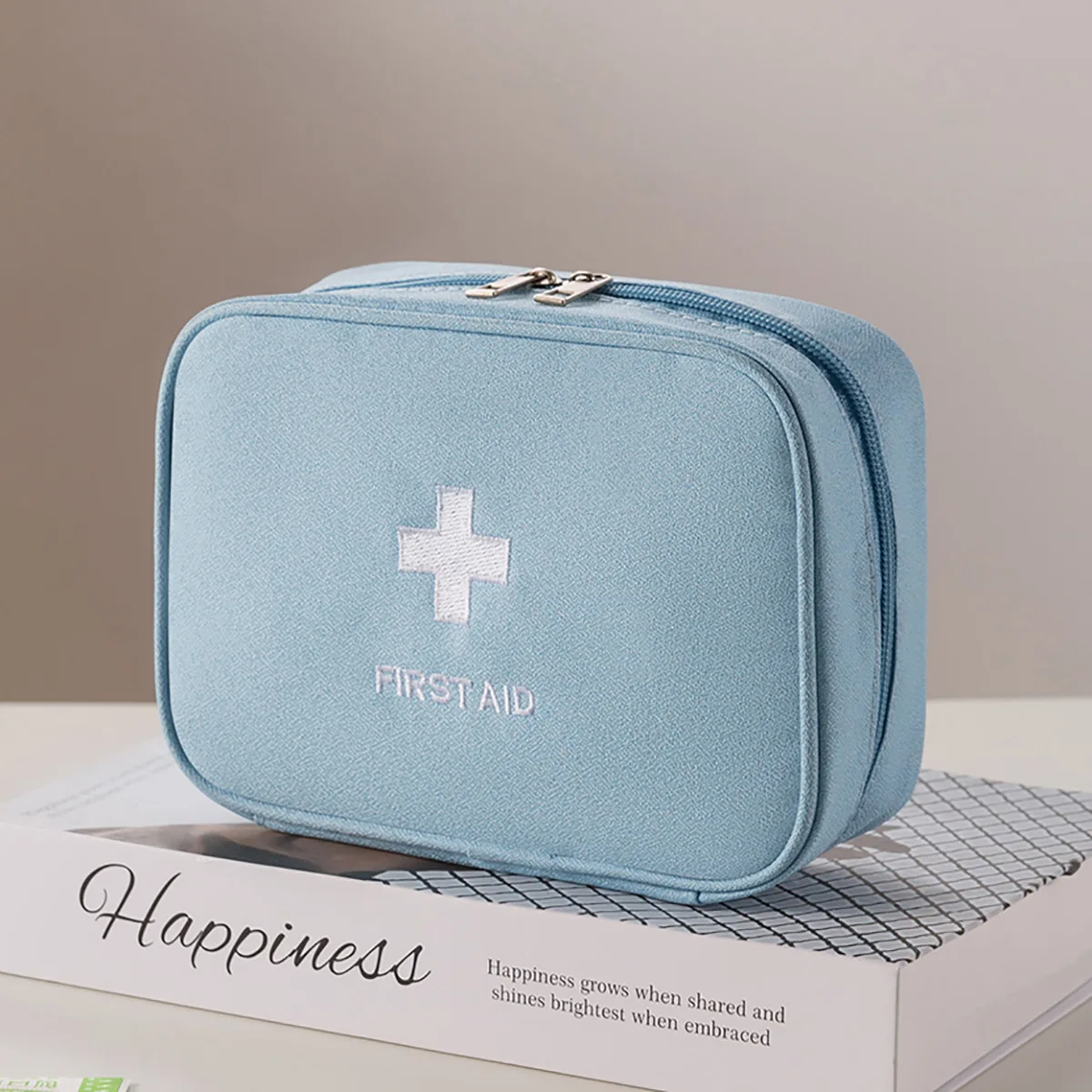 Large Capacity Outdoor Tote Portable Medicine Bag for Men Women Small Travel Medical Supplies Tools Storage Pouch Capsule Bag