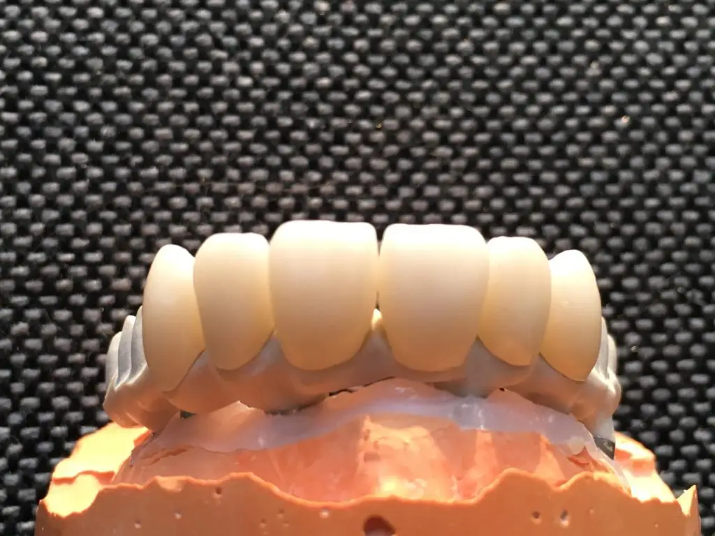 Materiał dentystyczny materiał laboratoryjny korona stomatologiczna 98*10-25mm materiały do protez do ortodoncji naprawa jamy ustnej narzędzie dentystyczne