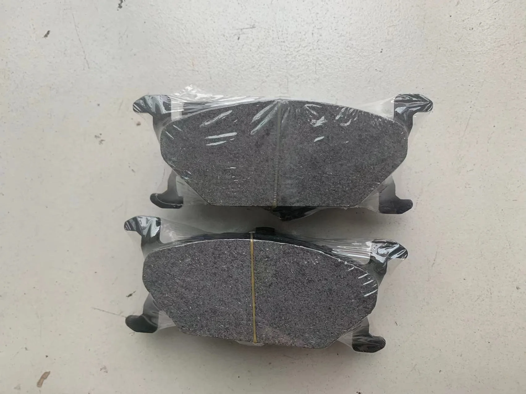 2models Front / Rear Brake pads set PAD KIT-FR RR DISC BRAKE for Chinese SAIC ROEWE i5 i6 New MG5 2020 autocar parts 10598868