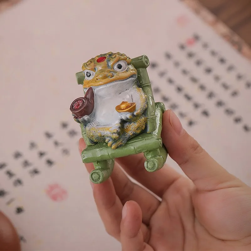 1PC Colour Changing Rocking Chair Money Frog Tea Pet Lucky Golden Toad Table Decor Home Tea Ceremony Accessories Decoration