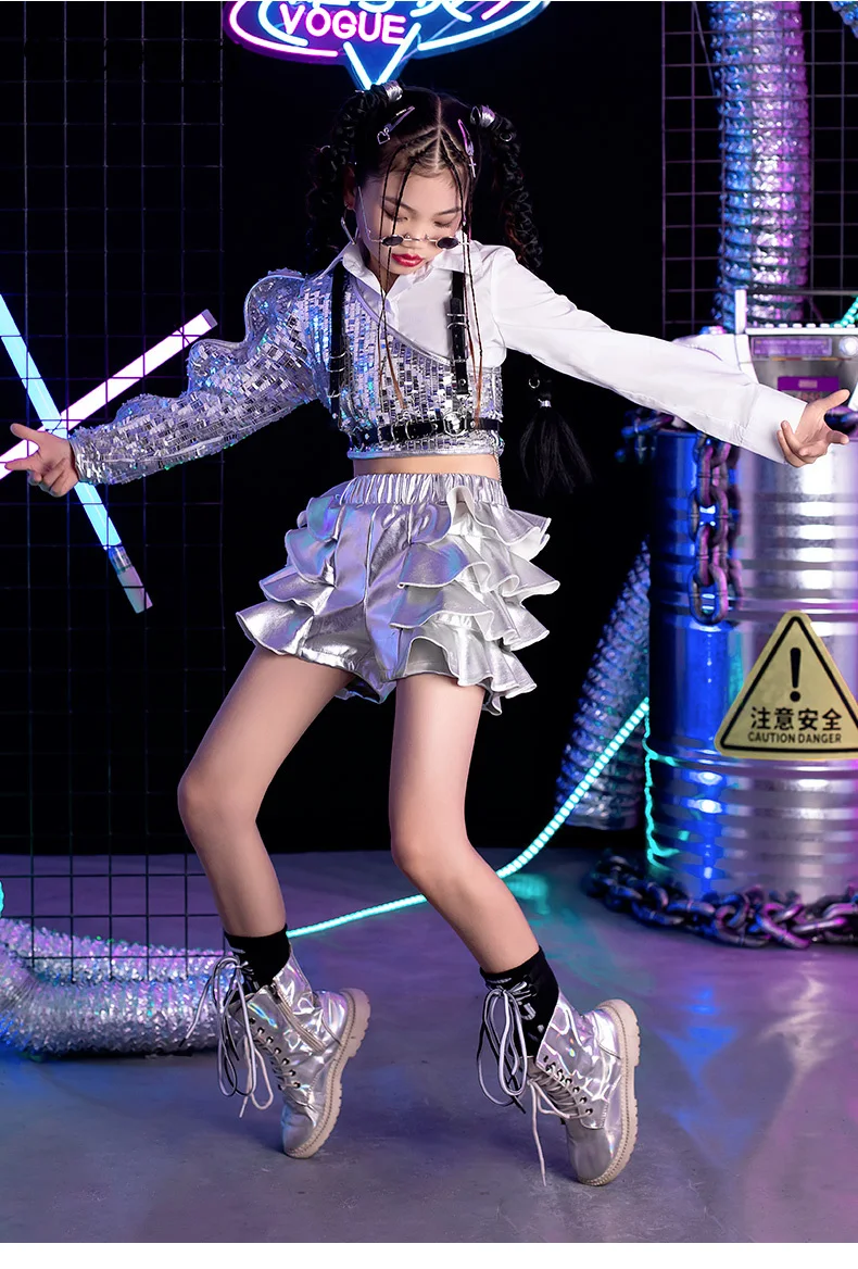 子供のための流行のパフォーマンスコスチューム、子供のジャズダンス、女性のためのファッショナブルなクールな服