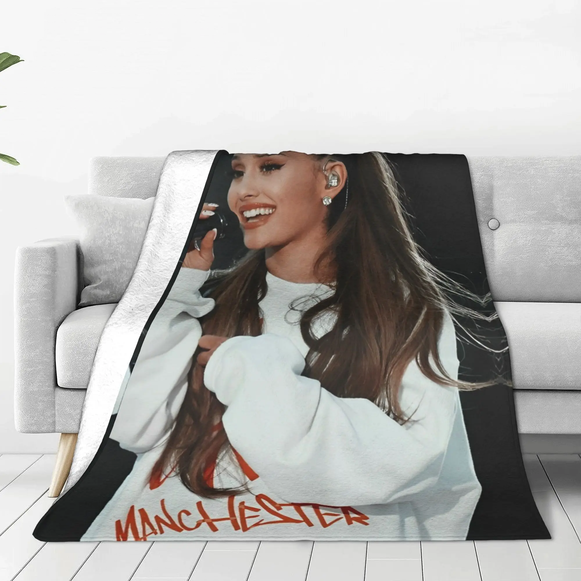 Ariana Grande Wool Blankets Pop Icon Awesome Throw Blanket for  Sofa Bedding Lounge 125*100cm Bedspread