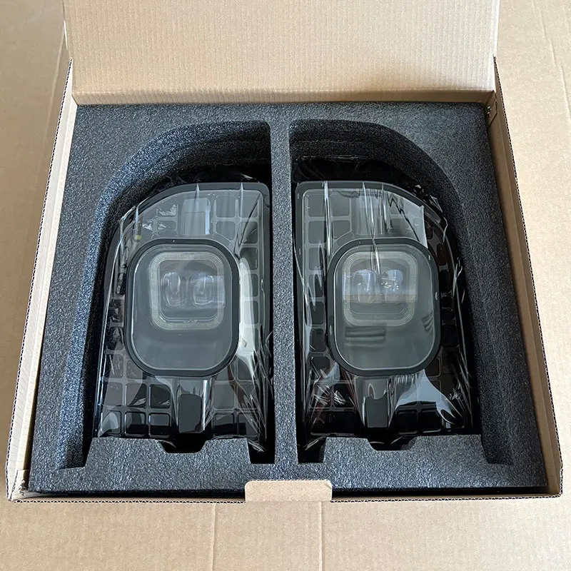 Wholesale Price LED Fog Lamp for Land Rover Defender Urban Square Shape with Amber Daytime Running Light Front Position