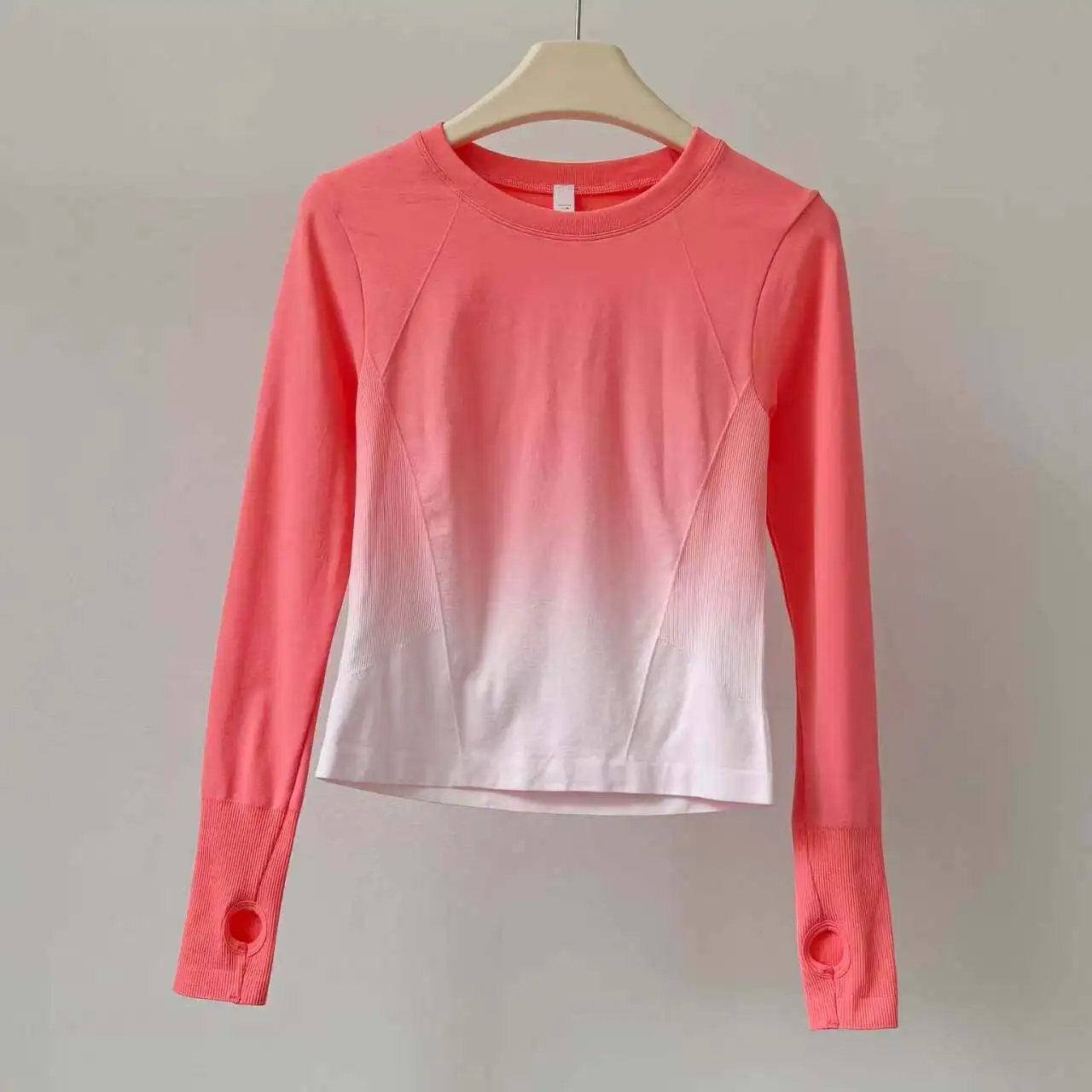 Damen-Yoga-Sportshirt mit Farbverlauf, leicht, atmungsaktiv, schnelltrocknend, langärmelig, schweißabsorbierendes Fitness-Oberteil – Detail 7