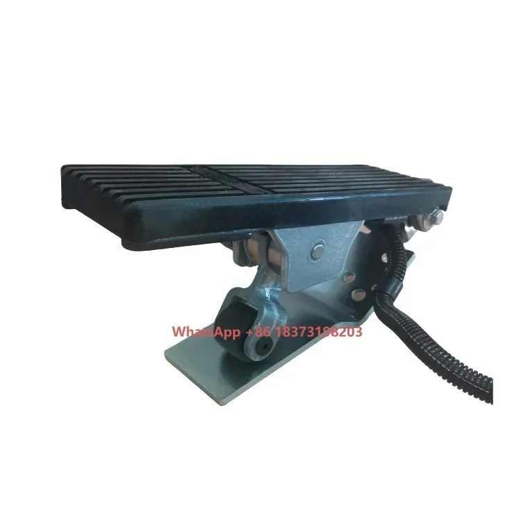 XCMG High Quality Accelerator Pedal Mobile Crane Parts Foot Switch Pedal Price