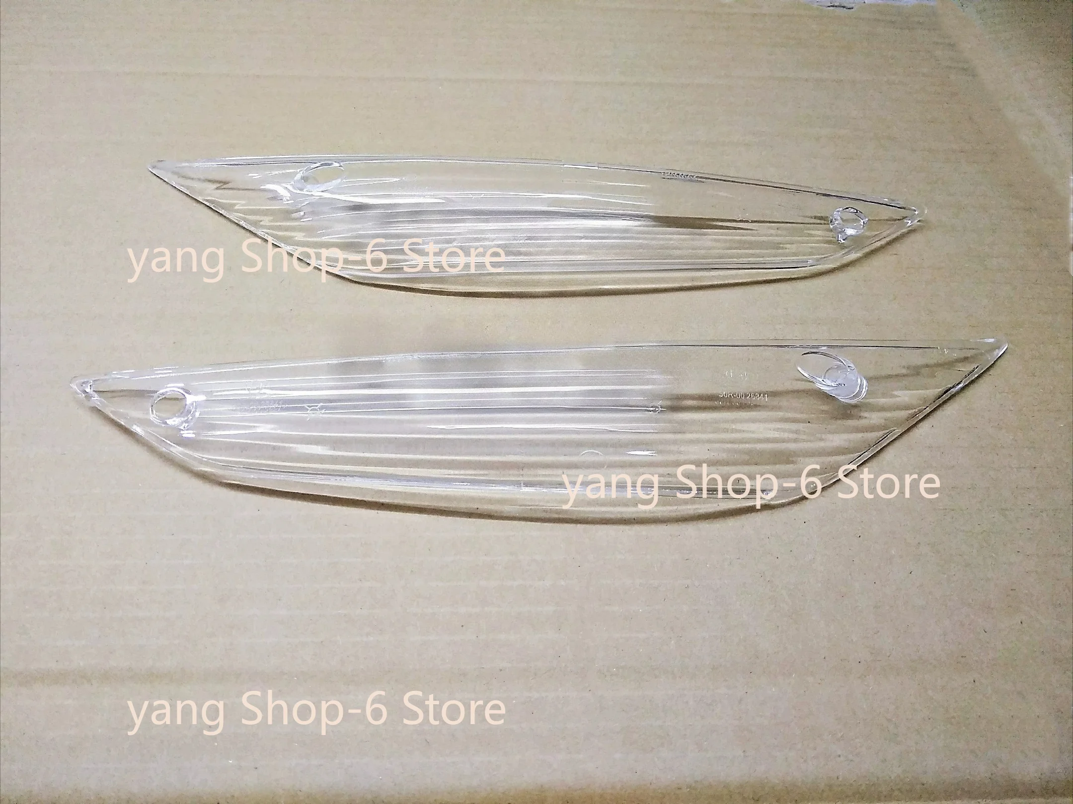 For Piaggio Lady BYQ100T-E Lady 50 Front Turn Signal Housing Turn Signal Lampshade Lamp Housing