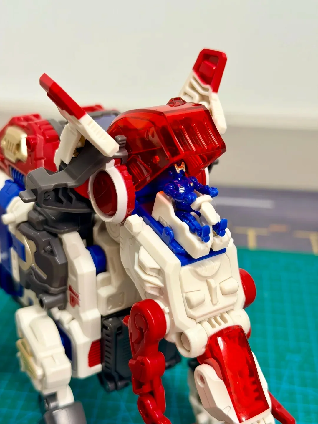 Nieuw origineel Beast Box-serie Safety Zone Mammoth 2.0 Transformation Toy Trendy Play geassembleerd Mech-model