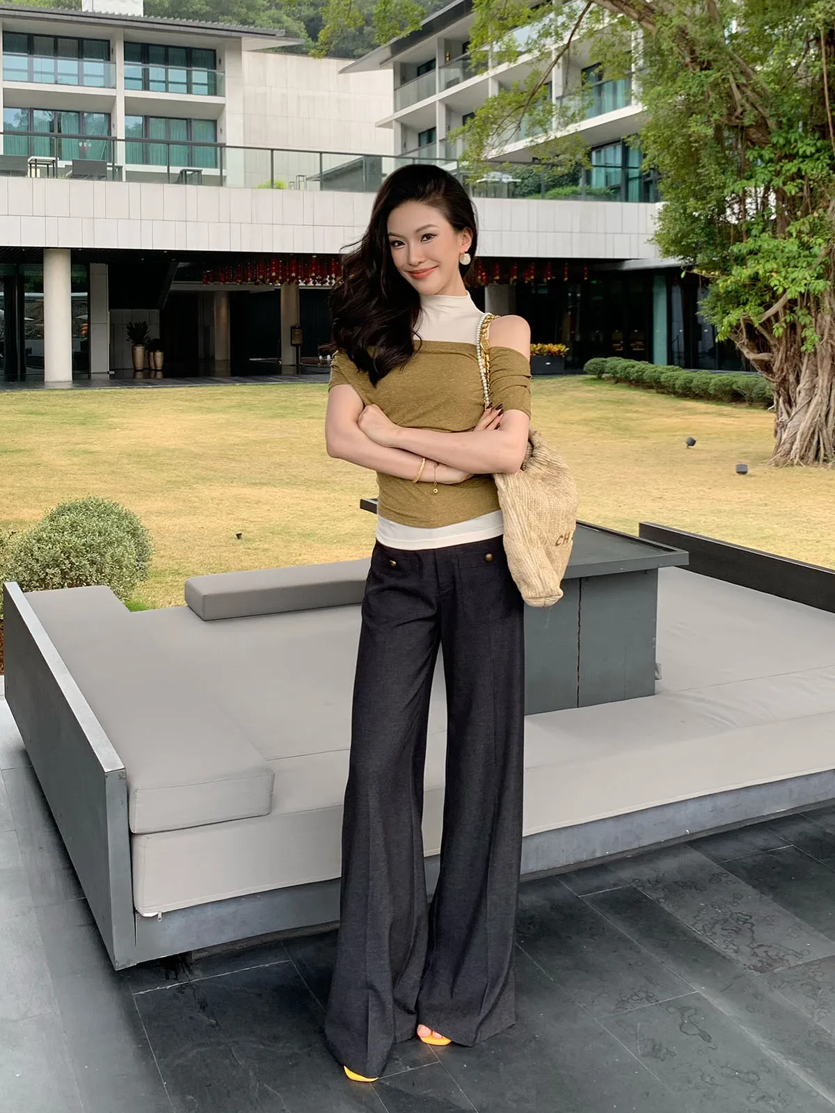 

Летний вязаный топ с открытыми плечами, облегающий, с асимметричным подолом, женский, модный, из смесового полиэстера, стандартный крой.