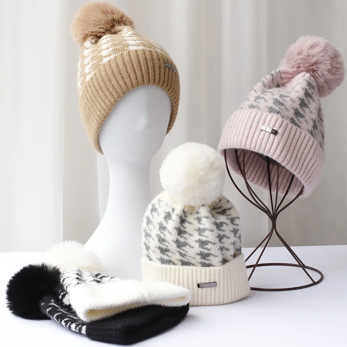 new Winter stripe Knitting Hat For Women Fur Pompom Thick Plush Cap Beanie Solid Color Ladies Warm Ski Snow Skullies Beanies