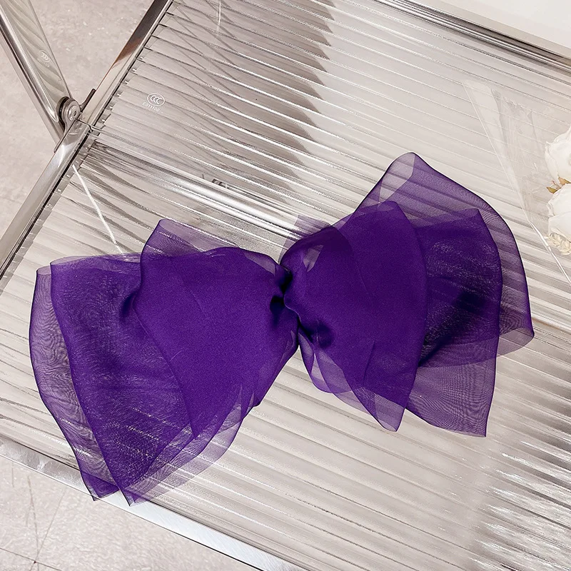 دبوس شعر من النسيج القطني مع دبوس شعر مطوي متعدد الطبقات على شكل فيونكة عصرية وإكسسوارات شعر نسائية حلوة وأنيقة