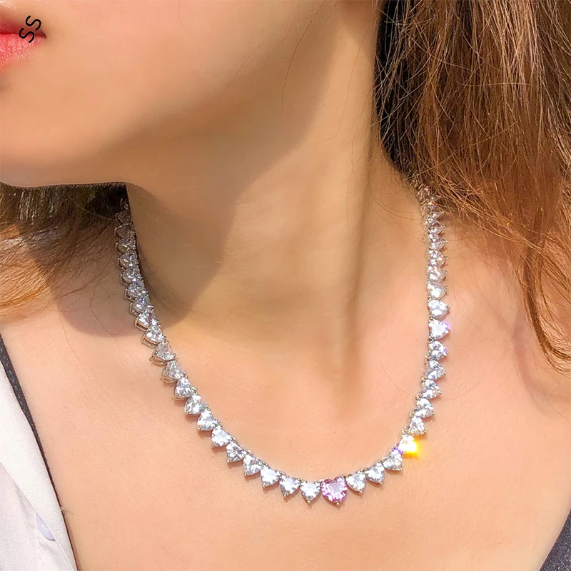 

Colored Gemstone Series White Zircon Jewelry Necklace Fashion Shiny Heart Shape Single Silver Chain for Garment Accessories