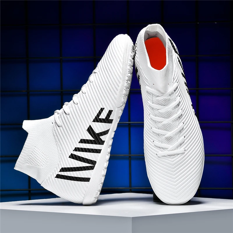 

New TF/FG Men Soccer Shoes Futsal Ankle Professional Indoor Football Field Boot Non Slip Society Casual Resistant Cleats Sneaker