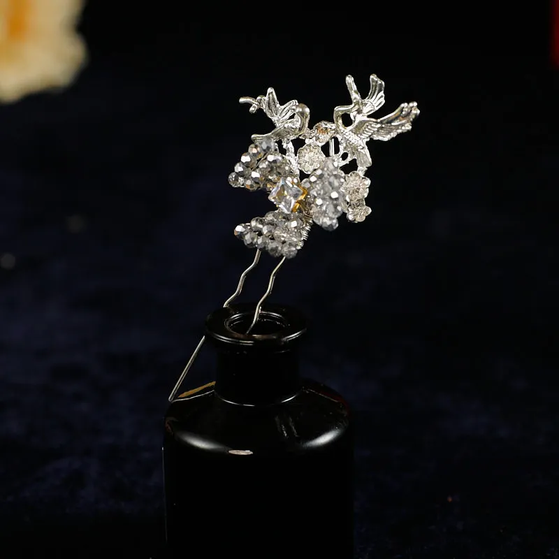 غطاء رأس الزفاف الأبيض ضوء القمر سوبر الفضة هيدروجيل زهرة شرابة الملابس الصينية الجديدة ثوب Xiuhe