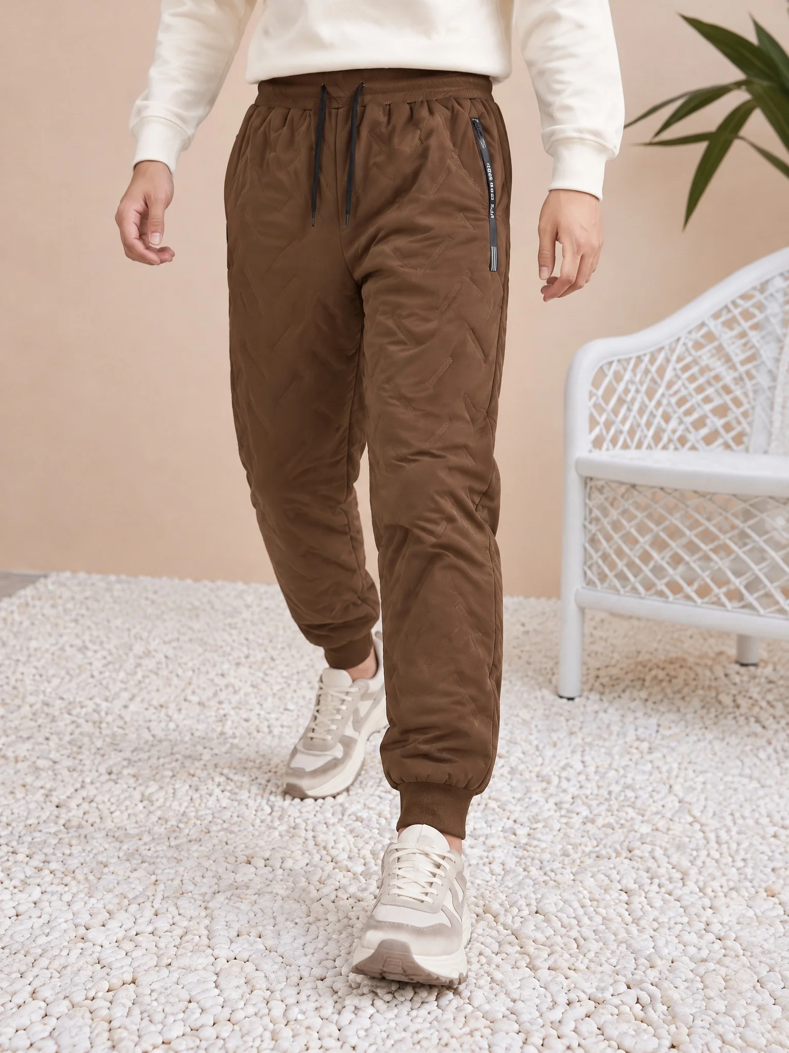 Mens Stitched Texture Warm Sweatpants Elastic Drawstring Waist Cuffed Ankle Secure Zipper Pockets Winter Casual Outdoor Pants