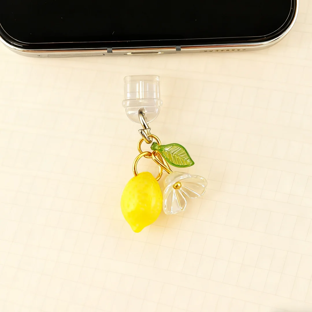 Tapón antipolvo de flor de limón simulada, combinación amarilla, blanca y verde, tapón antipolvo de verano para teléfonos móviles, accesorios de decoración para teléfonos móviles, colgante natural para teléfono móvil