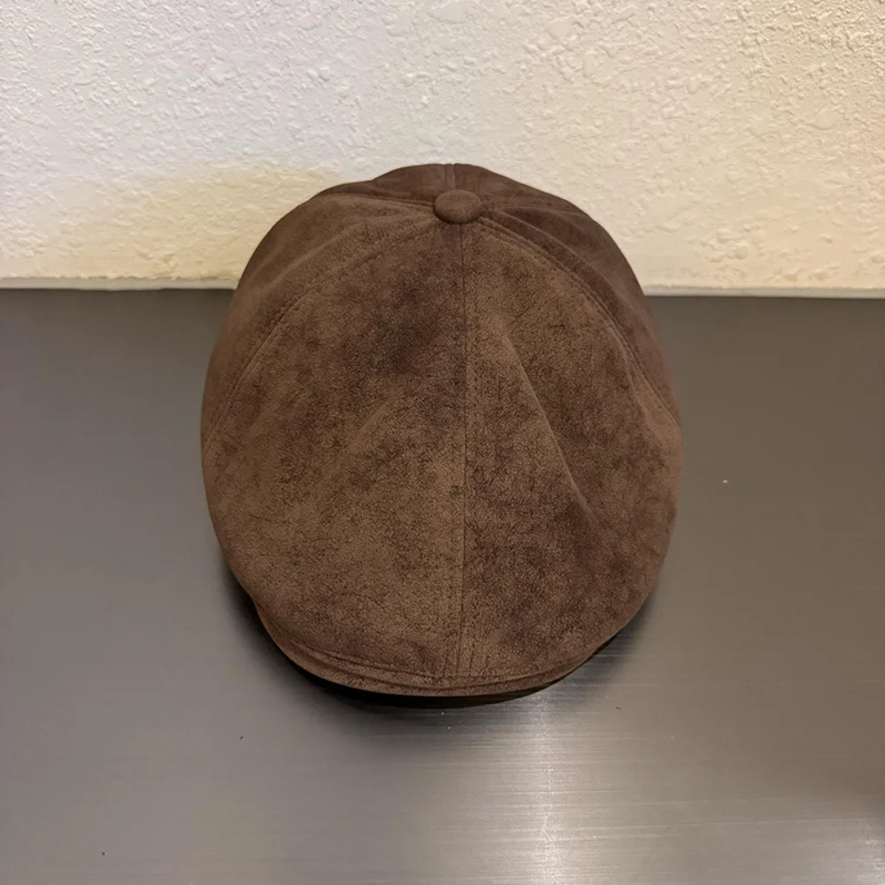 Japanese retro-style suede fabric sewn cap with sunshade, available in both men's and women's sizes, suitable for daily use.