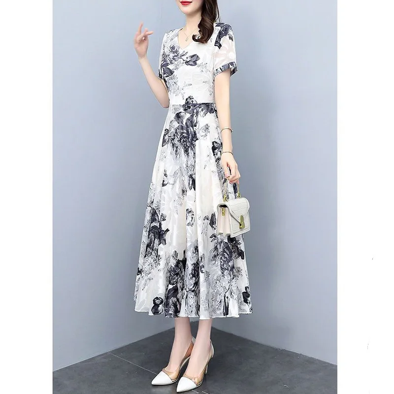 2023 New Summer Fashion Chinoiserie Retro Art V-neck Ink Wash Print Waist Tight Slim Cover Belly Temperament Commuter Dress