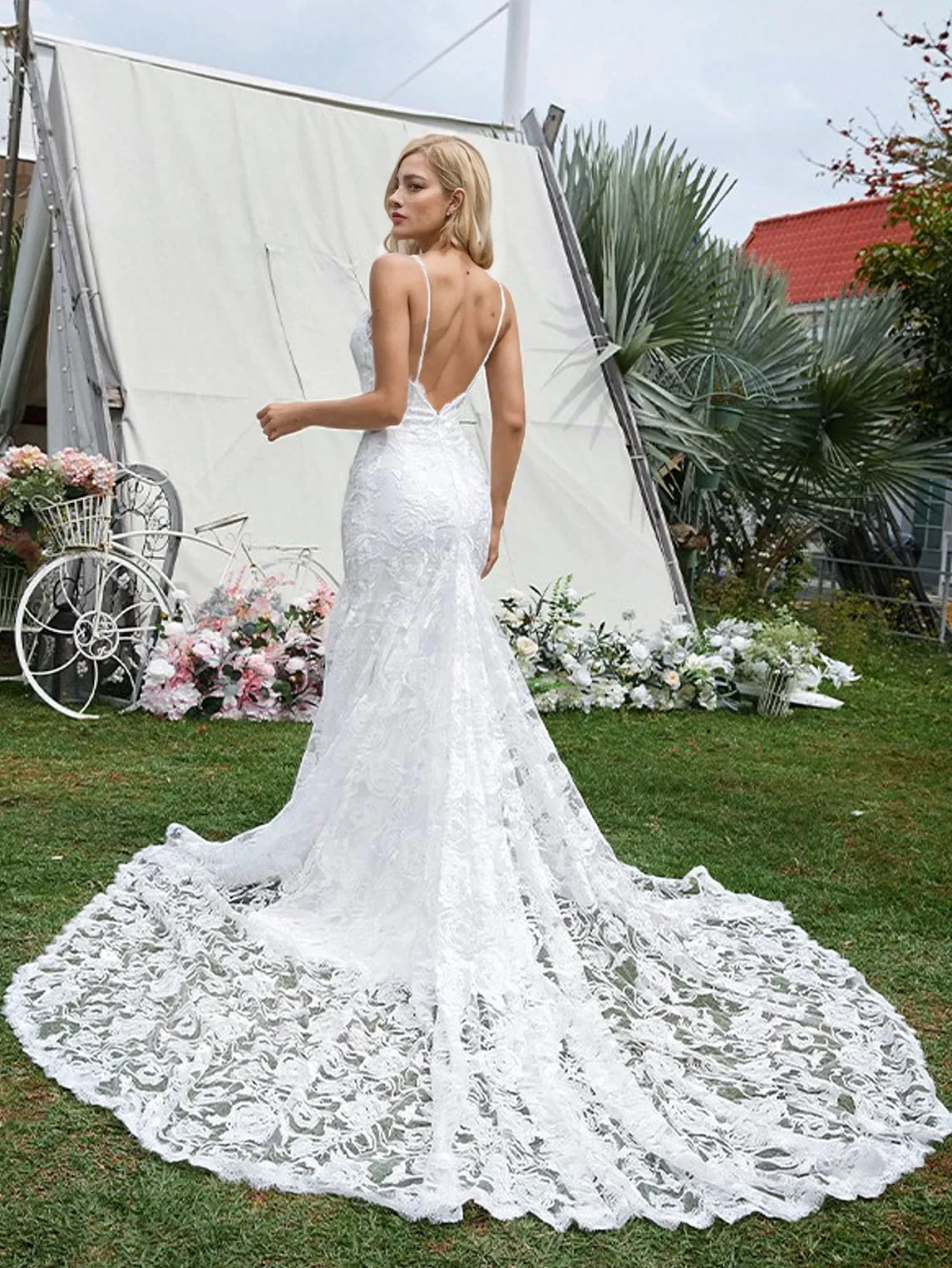 Elegante romântico sereia vestido de casamento cinta espaguete renda vestido de noiva apliques trem varredura sem mangas 2025 personalizado grátis
