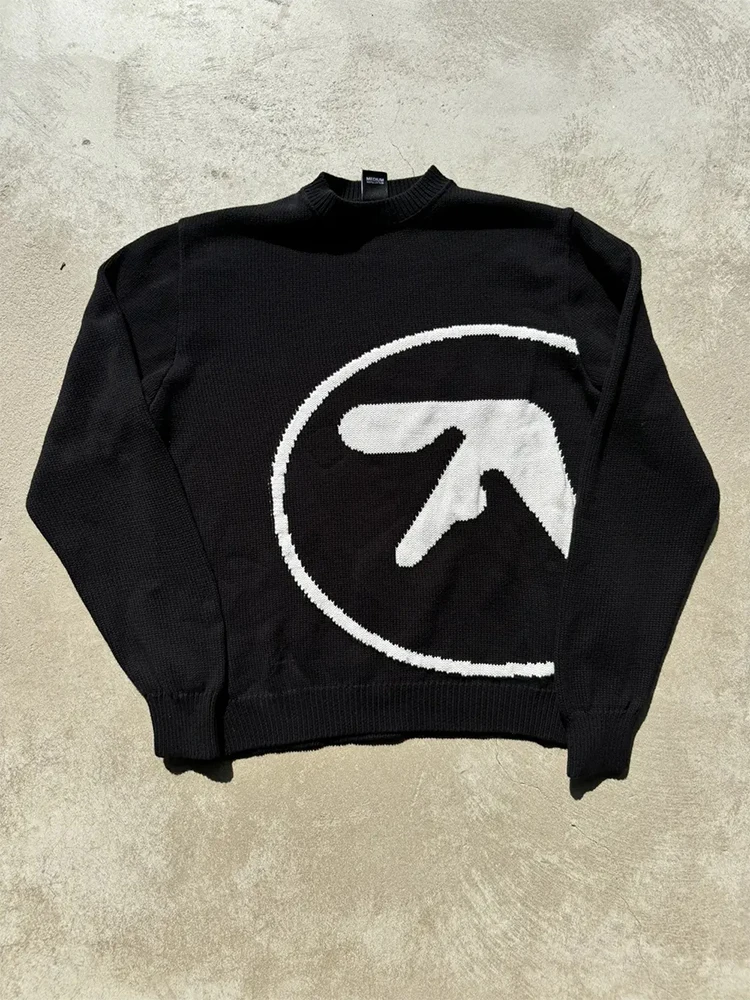 검정색