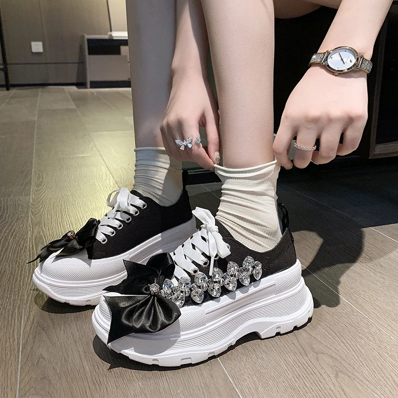 Girls Canvas Shoes Women's Spring/Autumn Casual Shoes Pearl bow Fashion Flat Ribbon Lace-up Comfortable Vulcanized Shoes