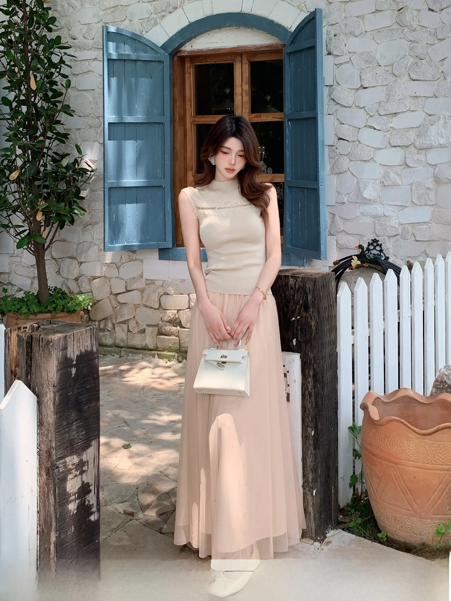 

Lingshan Half-length Skirt with Wave-like Netting High-waist Apricot Women's Spring/Summer Loose Fit Long A-line Skirt