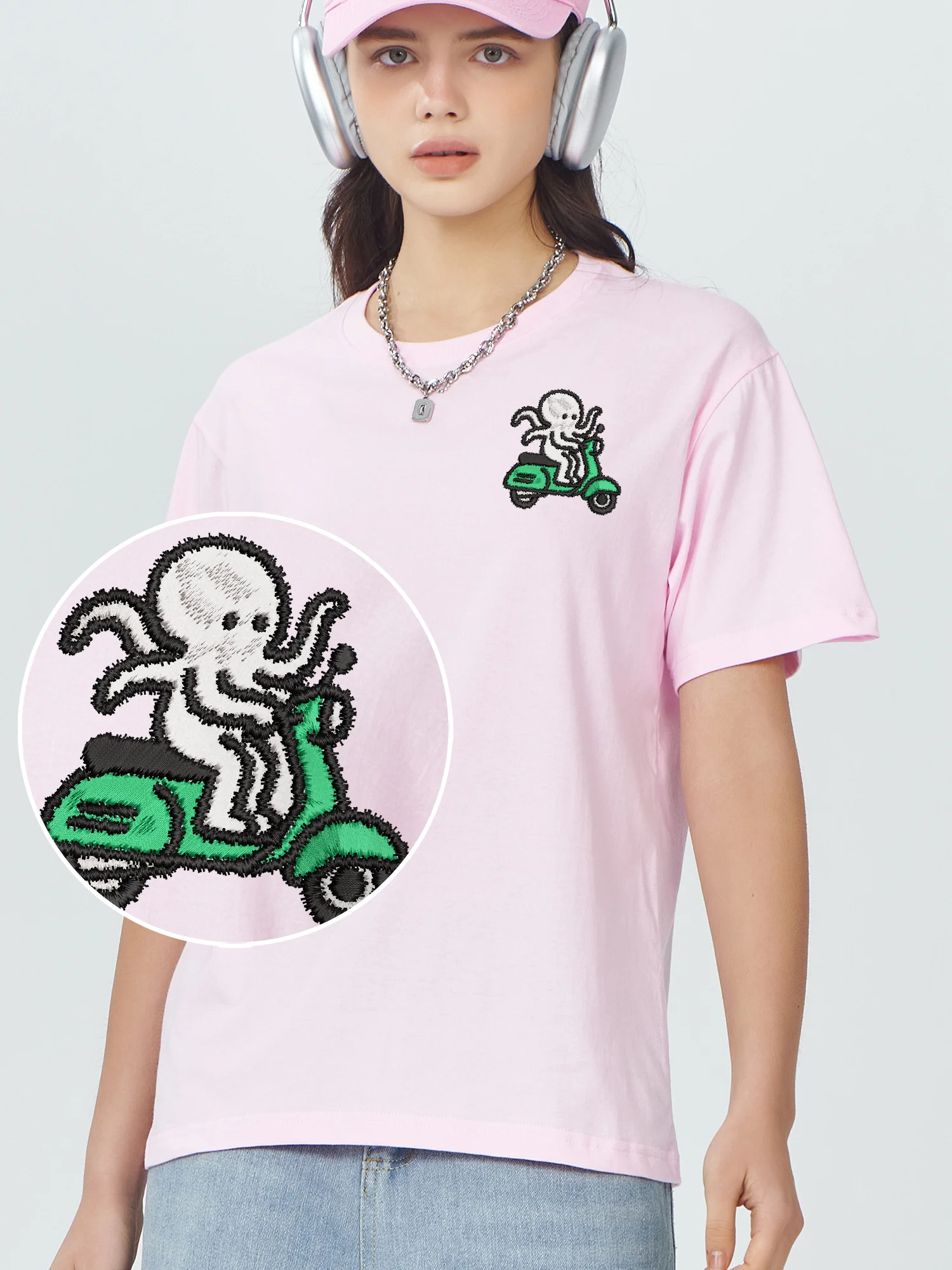 Riding Electric Vehicle ​​Devilfish Embroidered Tee Shirt Unisex Women Men Luxury Clothing Funny Gifts Embroidery Short Sleeve