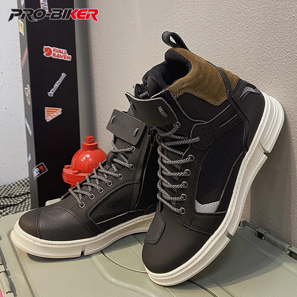 

Boots for Motorcyclist Man Wear-Resistant Men and Momen For 4 Season Botas De Moto Motorcycle Shoes Riding boots Breathable