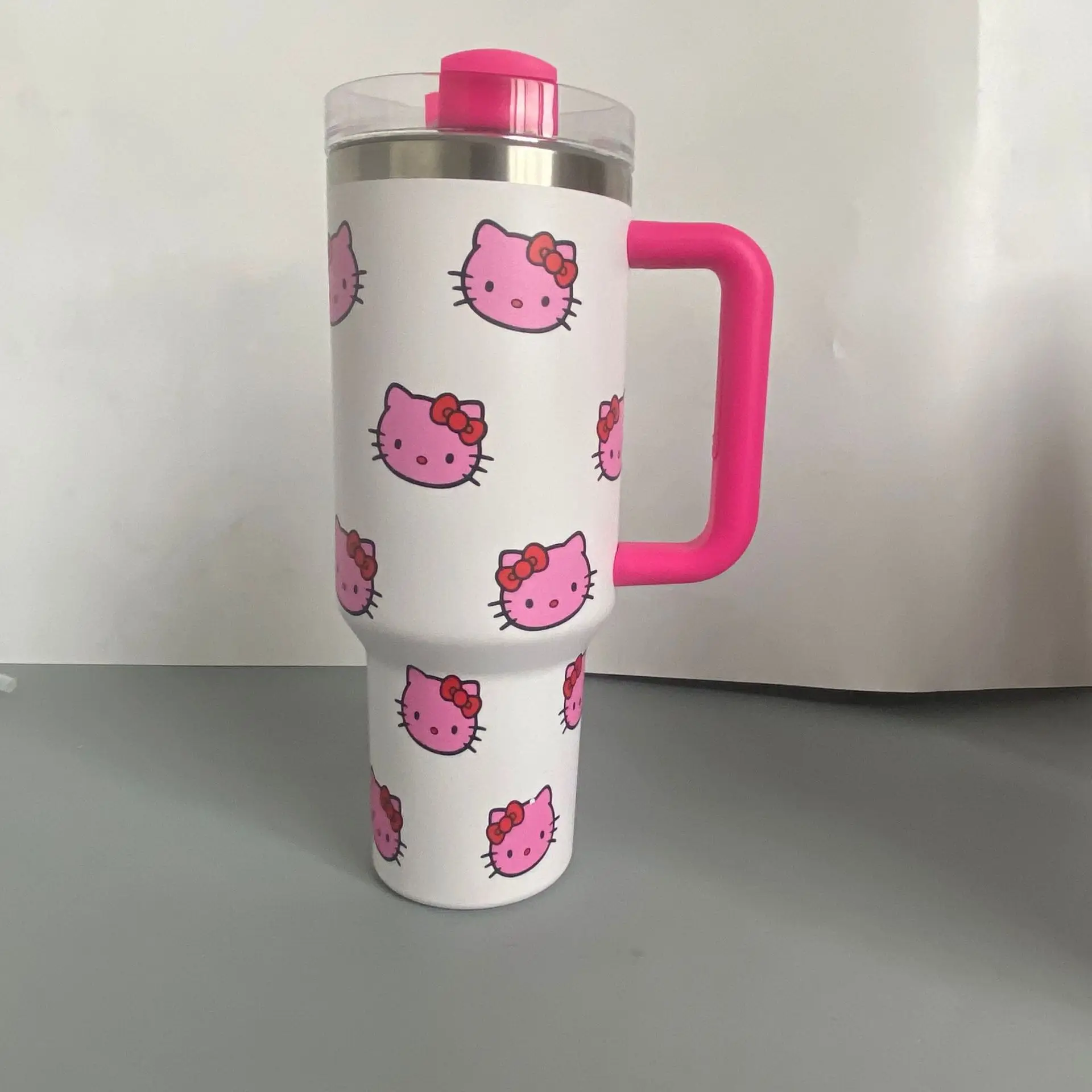 Miniso Sanrio HelloKitty 40Oz Stainless Steel Insulated Mug With Handle Straw Mugs Large Capacity Thermos Drinks Coke Coffee Mug