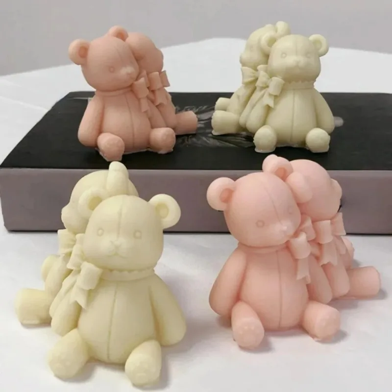 Back-to-back Lover Bear Pattern Silicone Mold Handmade Candle Soap Gypsum Decoration Resin Molds DIY Chocolate Decoration Mould