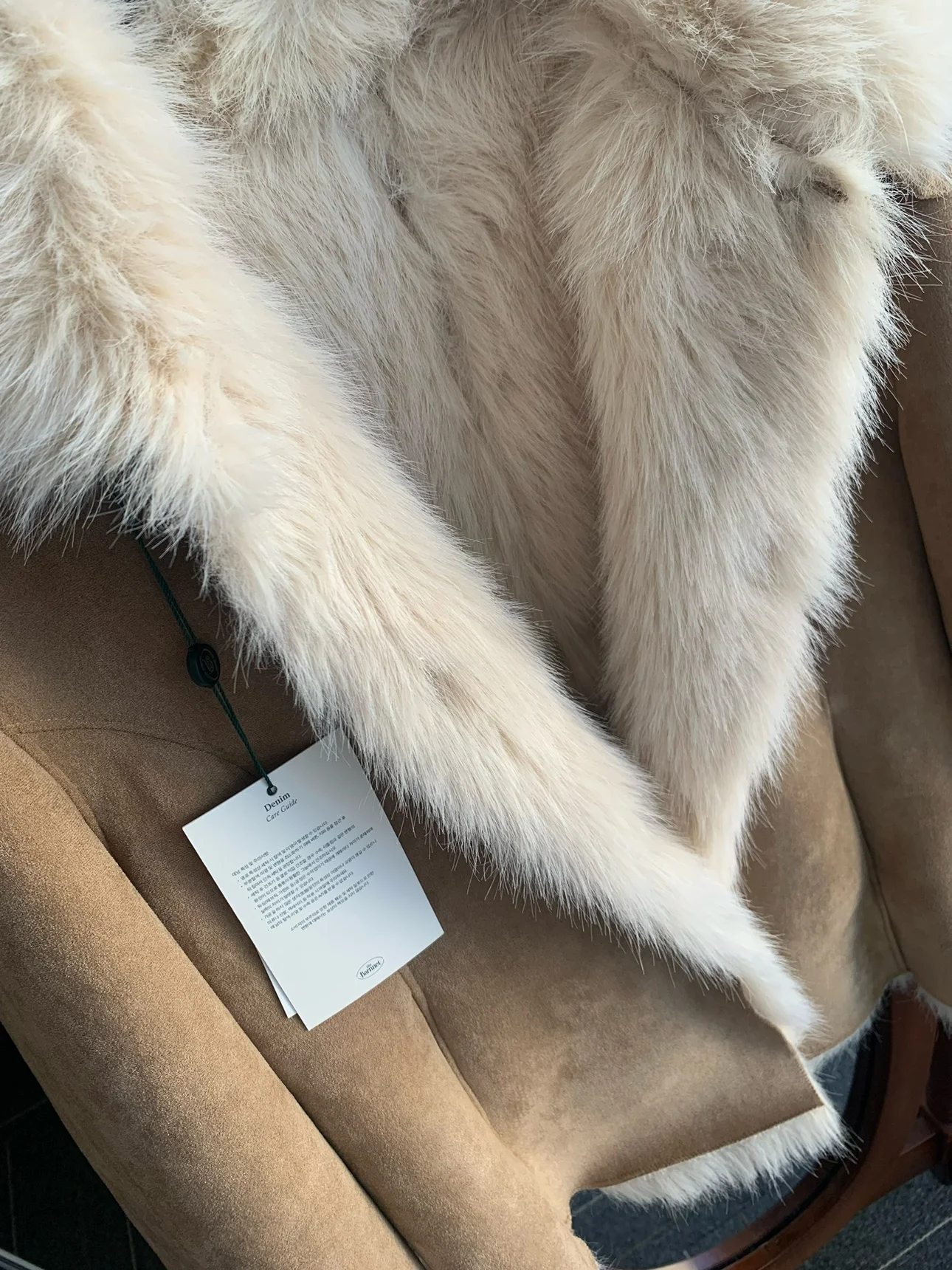 밀레니엄 레트로 스탠드 칼라 인조 가죽 퍼 일체형 바른 스타일 숏 코트 여성 패션 두꺼운 긴팔 슬림핏