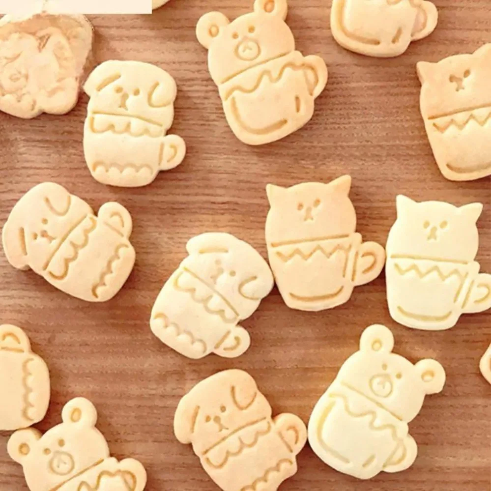 3Pcs Cute Cat and Dog Cup Design Cookie Cutters DIY Bakery Tools and Accessories Stampcookie Cutters view 4