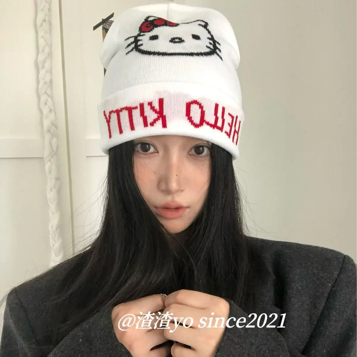 Nuevo Sanrio Hello Kitty gorro tejido para niña, gorro blanco para el frío, versátil para otoño e invierno, gorro tejido de lana para gatito, juguetes de regalo