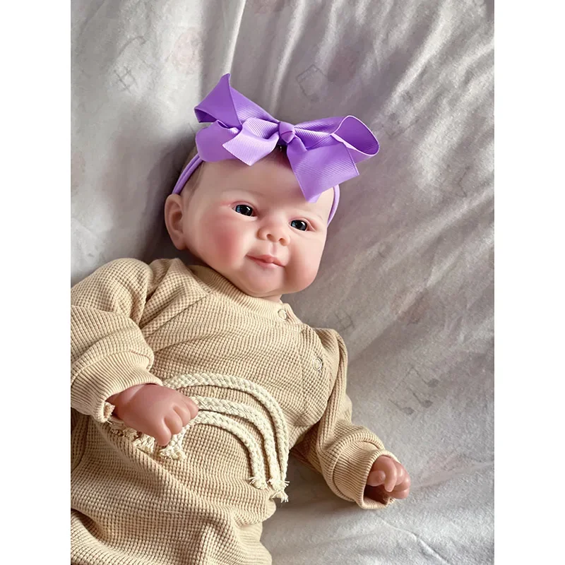 Nouveau 18 pouces pleine vinyle Juliette Reborn poupée fille fabriqué à la main doux au toucher mignon bébé jouet, les arcs sont envoyés au hasard